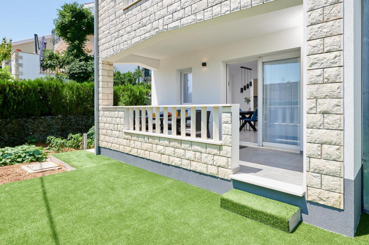 Elli Apartment Trogir